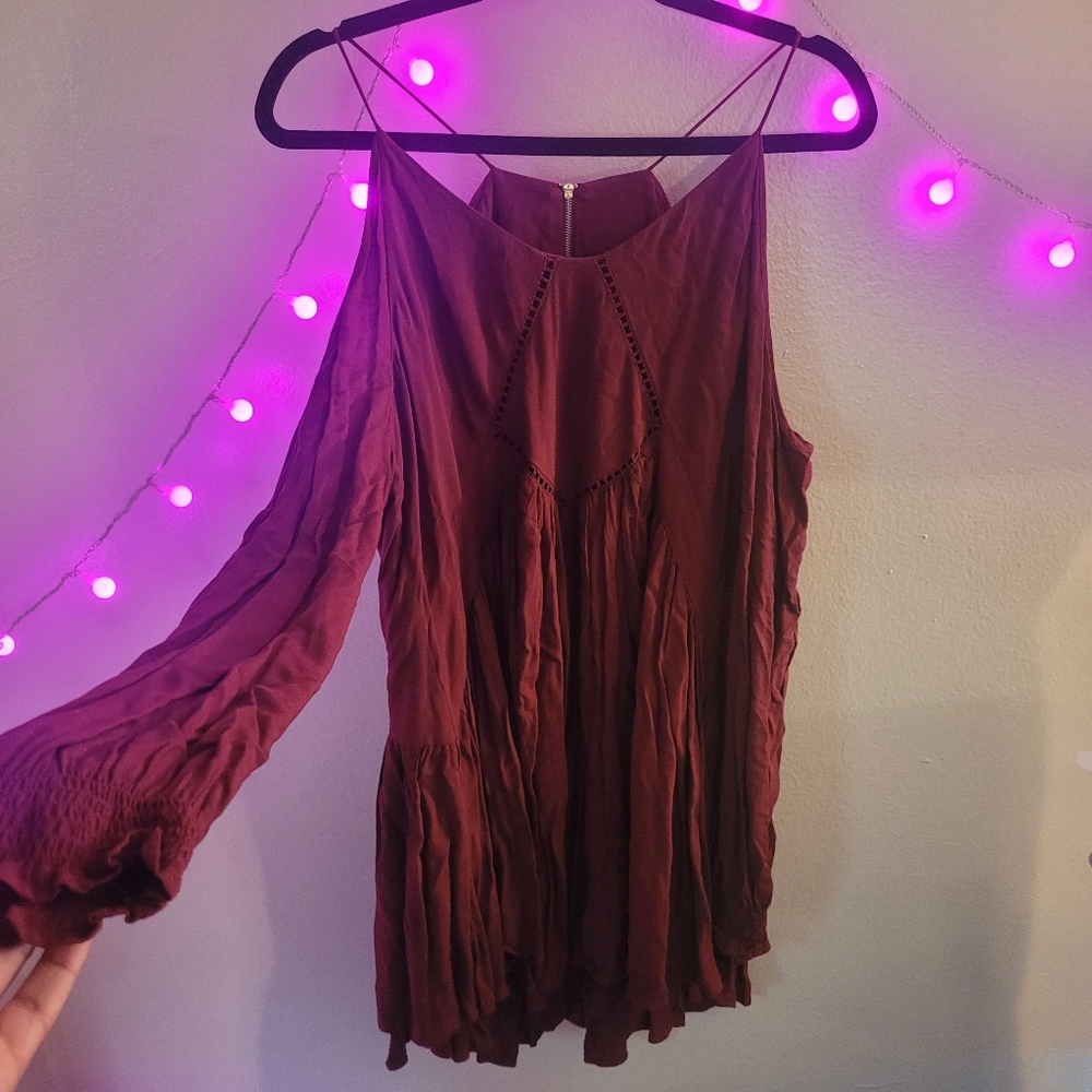 Romantic Cold Shoulder Dress! Fit and Flare!